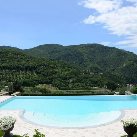 Caiano Giglio Villa